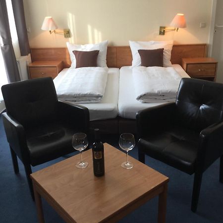 Sunibel Inn Reinheim Екстер'єр фото